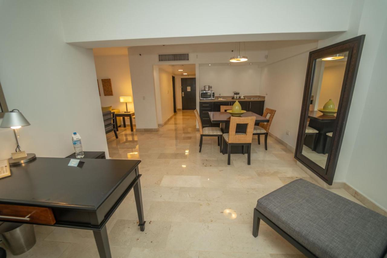 Radisson Hotel Santo Domingo Kültér fotó